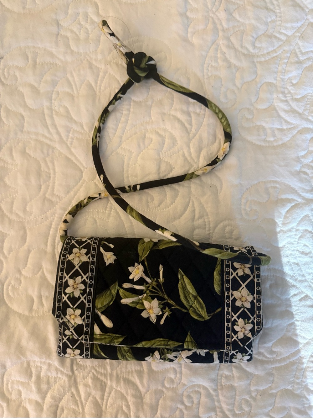 Vera Bradley Jasmine Crossbody Wallet